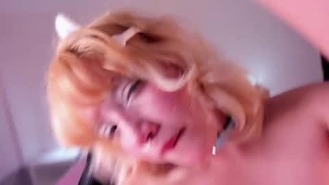 Snapshot of lady_noize chatting on March 12, 2025, 11:01 pm Lady online show from March 12, 2025, 11:01 pm