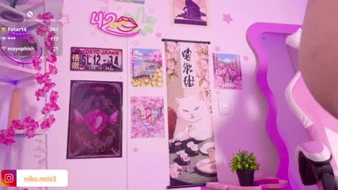 Lady  online show from April 9, 2026, 6:19 am