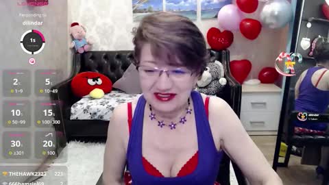 Snapshot of lady_sexy_di chatting on February 18, 2026, 4:25 pm Diana online show from February 18, 2026, 4:25 pm