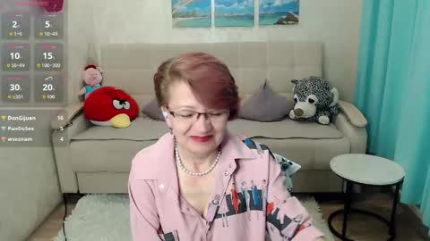 Diana online show from May 17, 2026, 4:14 pm
