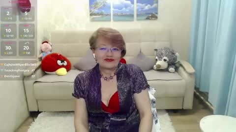 Diana online show from May 21, 2026, 4:25 pm