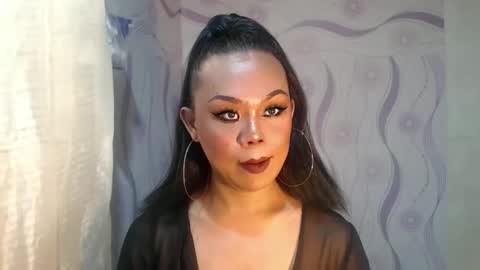lady_shane26 online show from May 20, 2026, 2:40 am