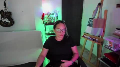 Snapshot of lady_sophie01 chatting on November 28, 2025, 7:05 pm Sophie online show from November 28, 2025, 7:05 pm