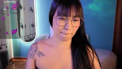 Snapshot of lady_violet_bridgerton_a chatting on October 11, 2025, 10:30 pm Lady Violet Bridgerton online show from October 11, 2025, 10:30 pm