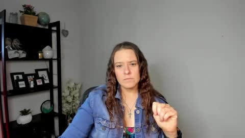 ALESSA online show from June 3, 2026, 5:32 am