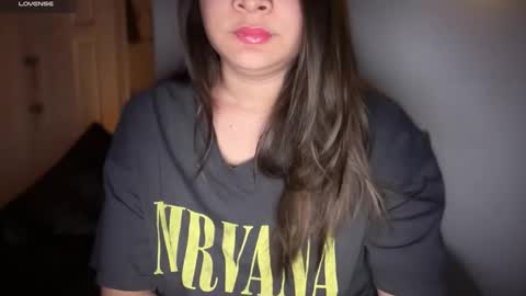 Snapshot of ladybird21 chatting on October 6, 2025, 7:17 am Aria online show from October 6, 2025, 7:17 am