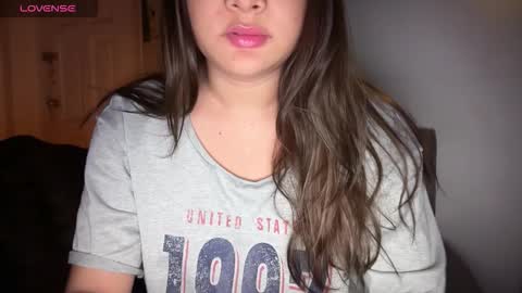 Snapshot of ladybird21 chatting on October 27, 2025, 2:26 am Aria online show from October 27, 2025, 2:26 am