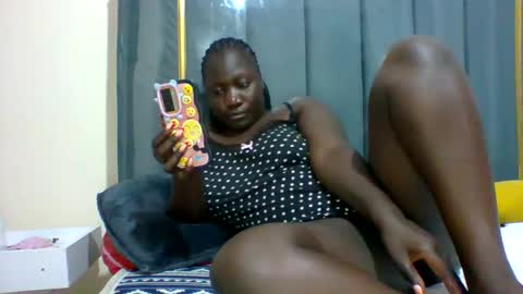 Snapshot of ladyblossoms19 chatting on December 23, 2024, 8:36 pm lindah32 online show from December 23, 2024, 8:36 pm