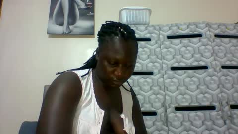 Snapshot of ladyblossoms19 chatting on January 27, 2025, 10:16 pm lindah32 online show from January 27, 2025, 10:16 pm