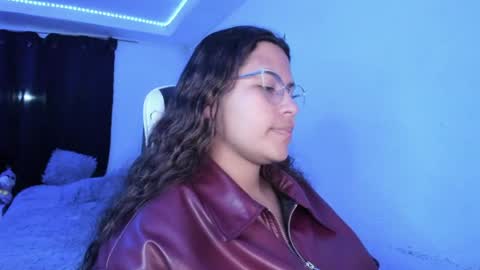  Lady  online show from March 22, 2026, 5:44 am