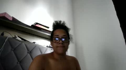 Snapshot of ladycinnabon chatting on November 9, 2025, 3:10 pm Stephanie online show from November 9, 2025, 3:10 pm