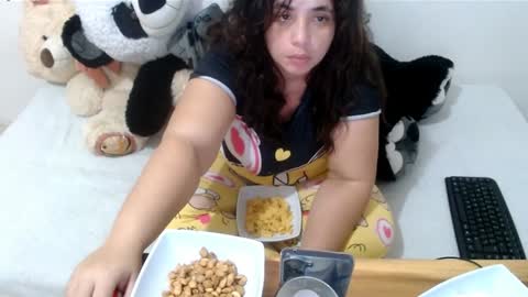 Snapshot of ladydeathz chatting on January 20, 2025, 7:04 am ladydeathz online show from January 20, 2025, 7:04 am