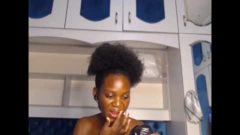 Snapshot of ladydiva69 chatting on February 22, 2025, 11:46 am ladydiva69 online show from February 22, 2025, 11:46 am