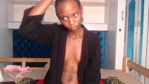 Snapshot of ladydiva69 chatting on March 1, 2025, 5:20 am ladydiva69 online show from March 1, 2025, 5:20 am