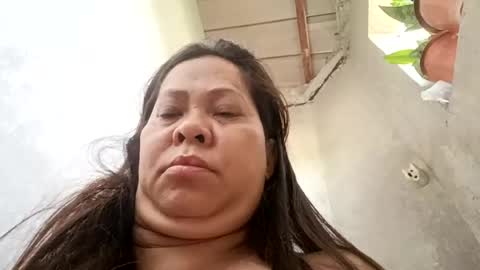 ladyjelyn69 online show from June 24, 2026, 1:26 am