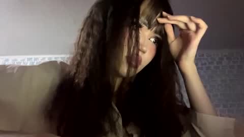 Snapshot of ladymau chatting on June 15, 2026, 7:38 pm May online show from June 15, 2026, 7:38 pm