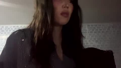 Snapshot of ladymau chatting on July 11, 2026, 7:38 pm May online show from July 11, 2026, 7:38 pm