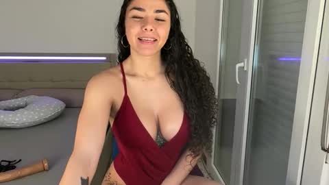 ladymelon13 online show from March 12, 2026, 9:26 am