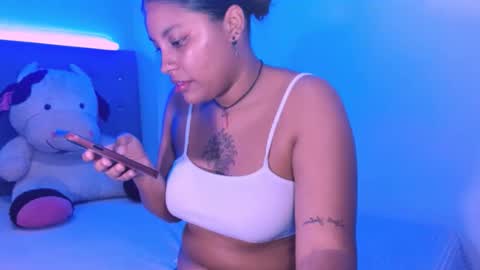 laura online show from February 9, 2026, 7:07 pm