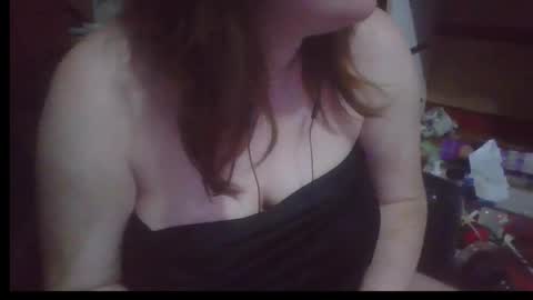 LaeLita online show from September 30, 2025, 8:19 am