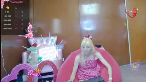 Snapshot of laflakita21 chatting on April 29, 2026, 2:04 am Skinnygirl online show from April 29, 2026, 2:04 am