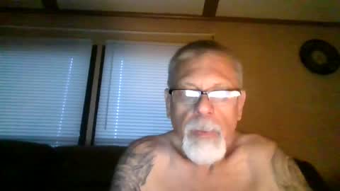 Snapshot of laidbackluxury chatting on June 5, 2026, 12:50 am laidbackluxury online show from June 5, 2026, 12:50 am