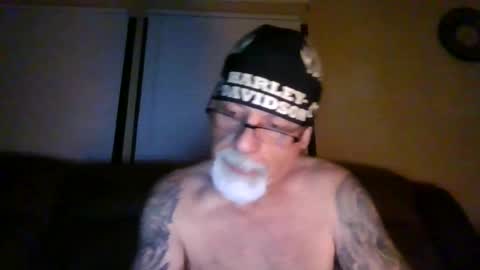 Snapshot of laidbackluxury chatting on June 5, 2026, 6:52 am laidbackluxury online show from June 5, 2026, 6:52 am