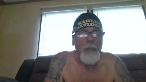 Snapshot of laidbackluxury chatting on June 23, 2026, 11:47 pm laidbackluxury online show from June 23, 2026, 11:47 pm