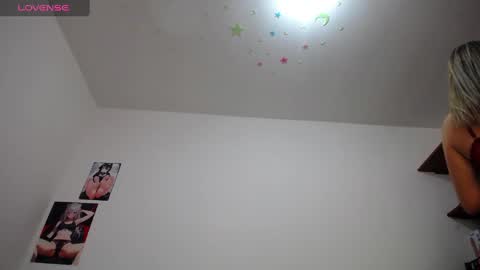 Snapshot of laila_laly chatting on February 13, 2025, 2:52 pm Leila Laly online show from February 13, 2025, 2:52 pm