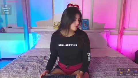 Snapshot of lailaasher chatting on June 3, 2026, 3:42 am lailaasher online show from June 3, 2026, 3:42 am
