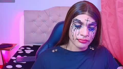 Camila online show from October 26, 2025, 5:46 am