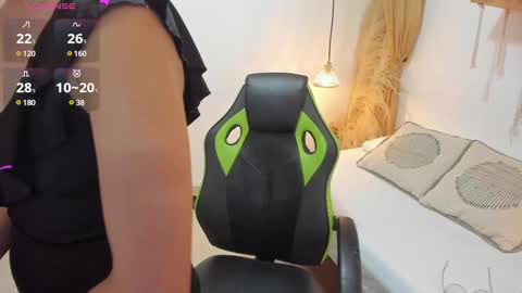 Snapshot of lakshmi_rai chatting on December 11, 2024, 7:25 pm lakshmi_rai online show from December 11, 2024, 7:25 pm