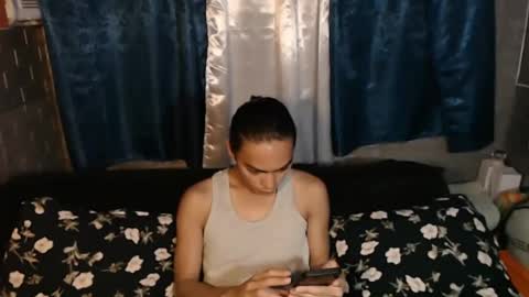 lalakinghugecock_2 online show from January 7, 2025, 6:35 pm