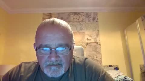 Snapshot of lamabama chatting on November 13, 2025, 9:36 pm lamabama online show from November 13, 2025, 9:36 pm