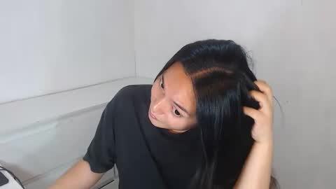 Lamery online show from April 15, 2026, 2:18 am