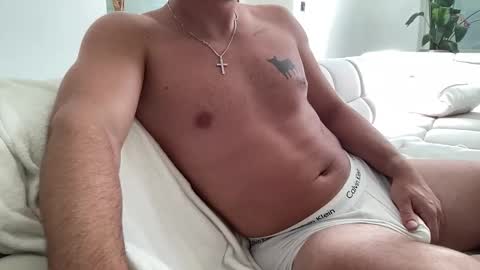 lampardinho91 online show from September 16, 2025, 1:23 pm