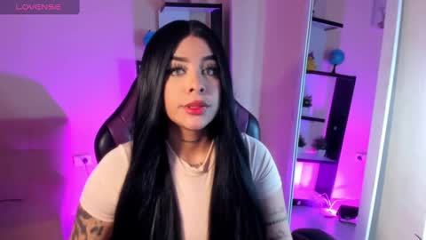 Snapshot of lana_44 chatting on December 17, 2024, 9:27 pm LANA online show from December 17, 2024, 9:27 pm