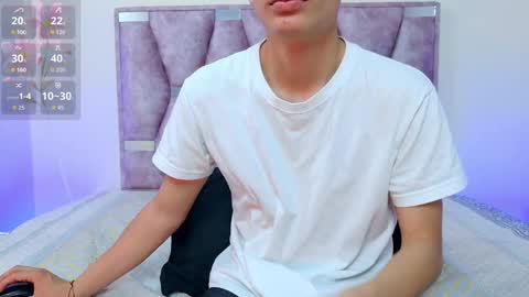 Snapshot of lana_bennett69 chatting on October 3, 2025, 10:23 am Lana online show from October 3, 2025, 10:23 am