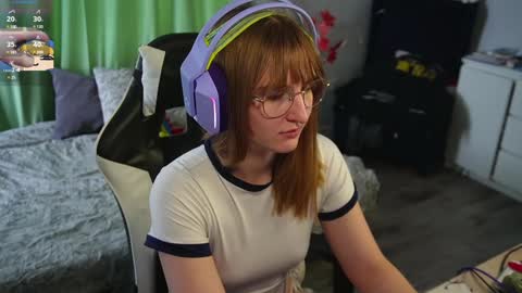 Snapshot of lana_del_kay chatting on December 6, 2024, 7:43 am Kay online show from December 6, 2024, 7:43 am