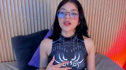 Snapshot of lana_dol chatting on October 23, 2025, 12:48 pm ... . . ... online show from October 23, 2025, 12:48 pm