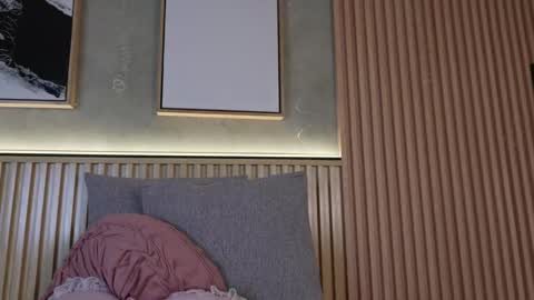 lana_lann online show from May 25, 2026, 4:07 am