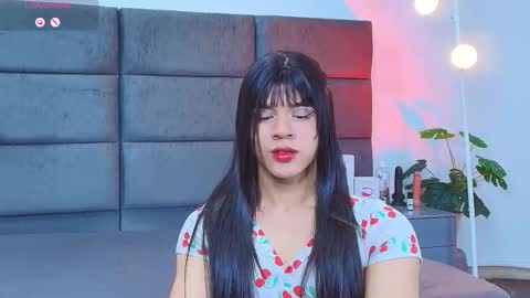 valentino moon online show from March 23, 2026, 1:31 am