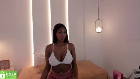 Snapshot of lana_starlet chatting on February 13, 2025, 9:49 pm katiuska online show from February 13, 2025, 9:49 pm