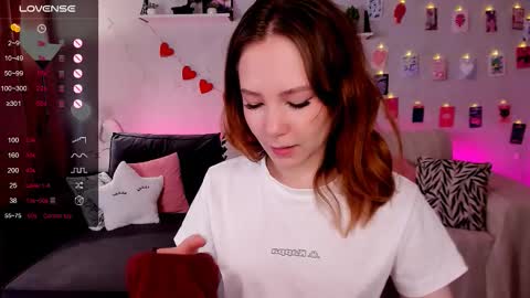 Snapshot of lanablu_ chatting on January 18, 2026, 8:51 am Lana online show from January 18, 2026, 8:51 am