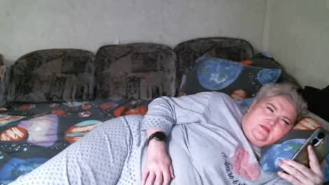 lanacat555 online show from April 15, 2026, 10:10 pm