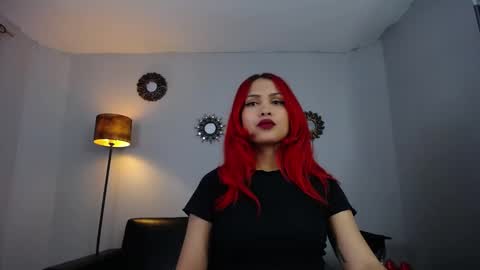 Snapshot of lanadoux_ chatting on December 3, 2024, 7:00 pm Mistress Lana online show from December 3, 2024, 7:00 pm