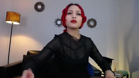 Snapshot of lanadoux_ chatting on December 14, 2024, 1:59 pm Mistress Lana online show from December 14, 2024, 1:59 pm