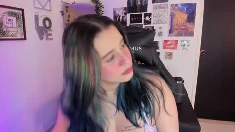 Snapshot of lanaherondale_ chatting on November 6, 2025, 11:59 pm lanaherondale_ online show from November 6, 2025, 11:59 pm