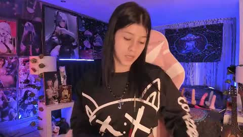 L A N A  online show from March 9, 2025, 10:08 pm