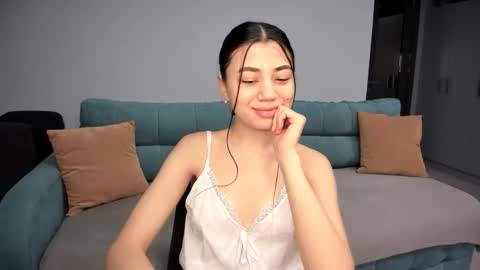 Lana online show from April 3, 2026, 2:15 pm